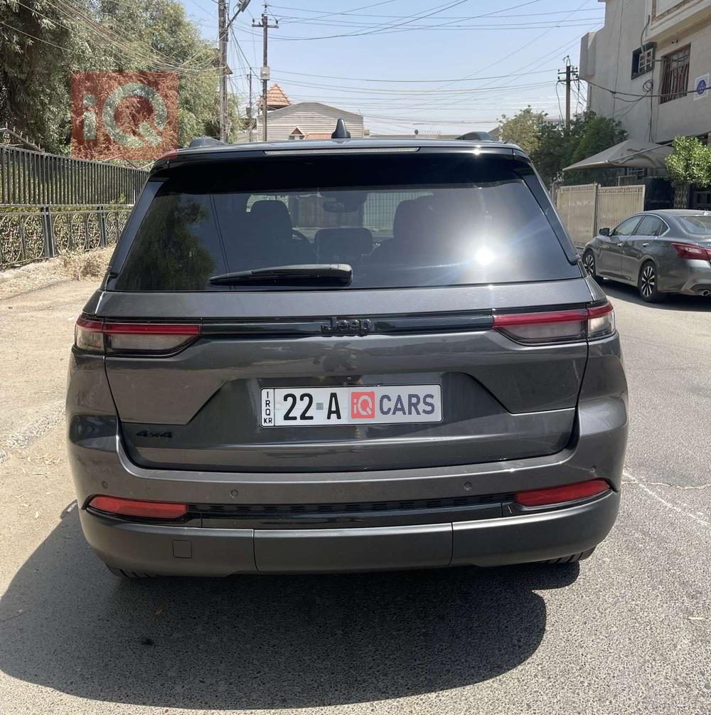 جيب جراند شيروكي